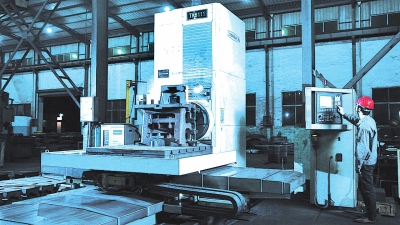 南安石油制品制造业 抢抓“泉州制造2025”机遇，迈向高质量发展新阶段